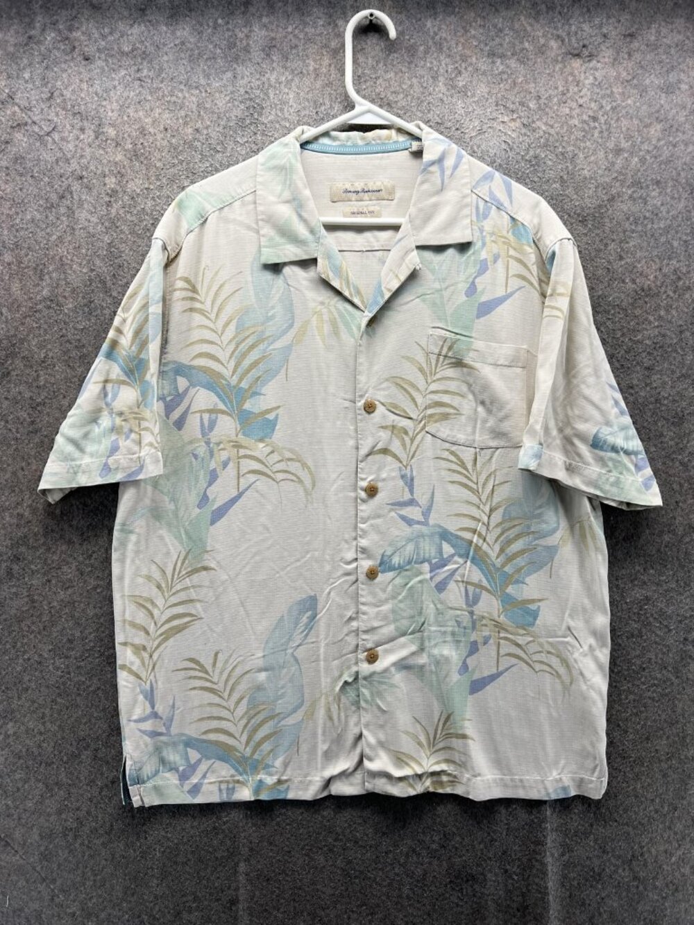 Tommy Bahama Shirt Mens Large White Silk Hawaiian Short Sleeve Button Front